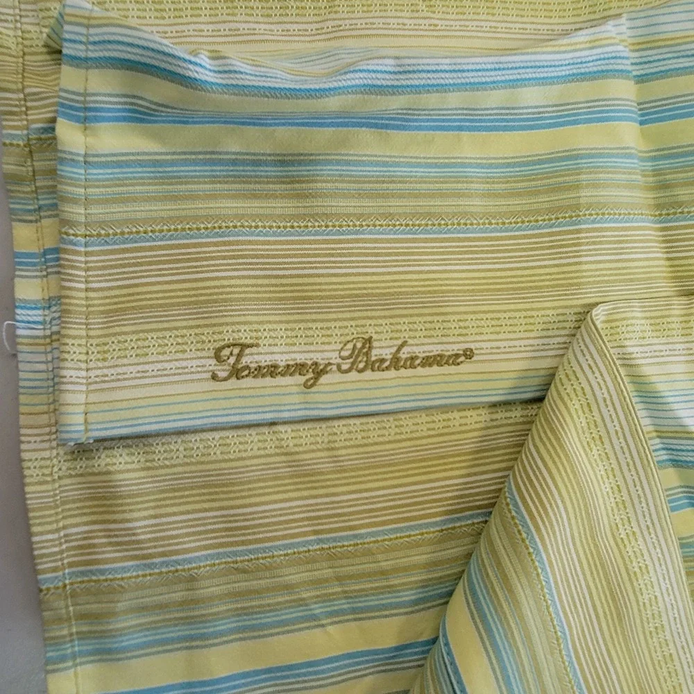 Tommy Bahama Mens Medium 100% Silk‎ Striped Short Sleeve Button Down Shirt Green